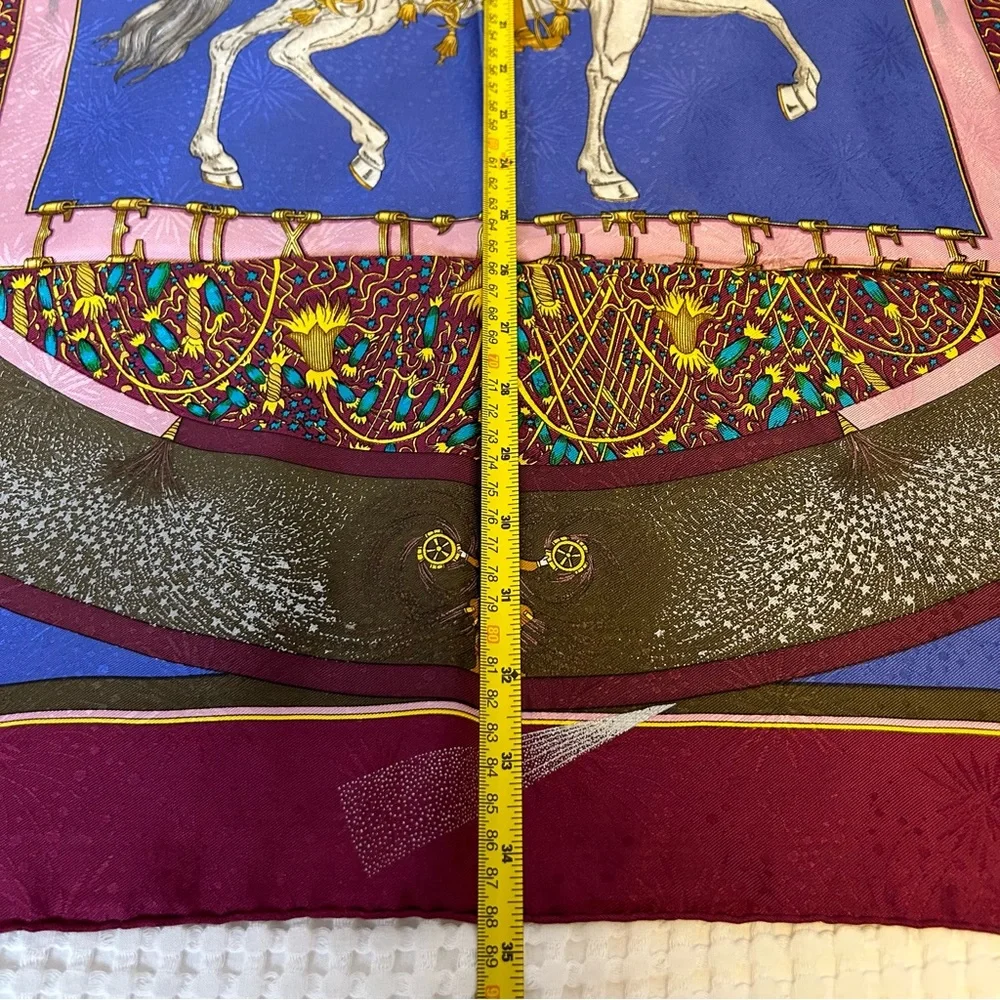 HERMES Authentic Scarf Carres 90 LANNES FEUX D'ARTIFICE Napoleon, 1987 - Picture 5 of 6